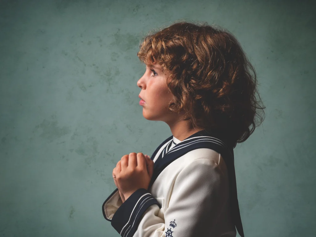 foto de comunion en estudio de benalmadena Málaga