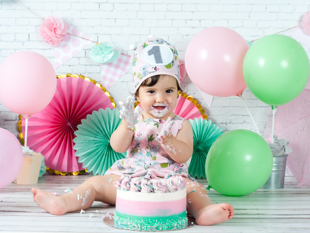 Sesion de fotos con tarta de primer cumpleaños