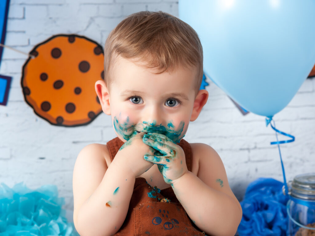 Sesion de fotos con tarta de primer cumpleaños