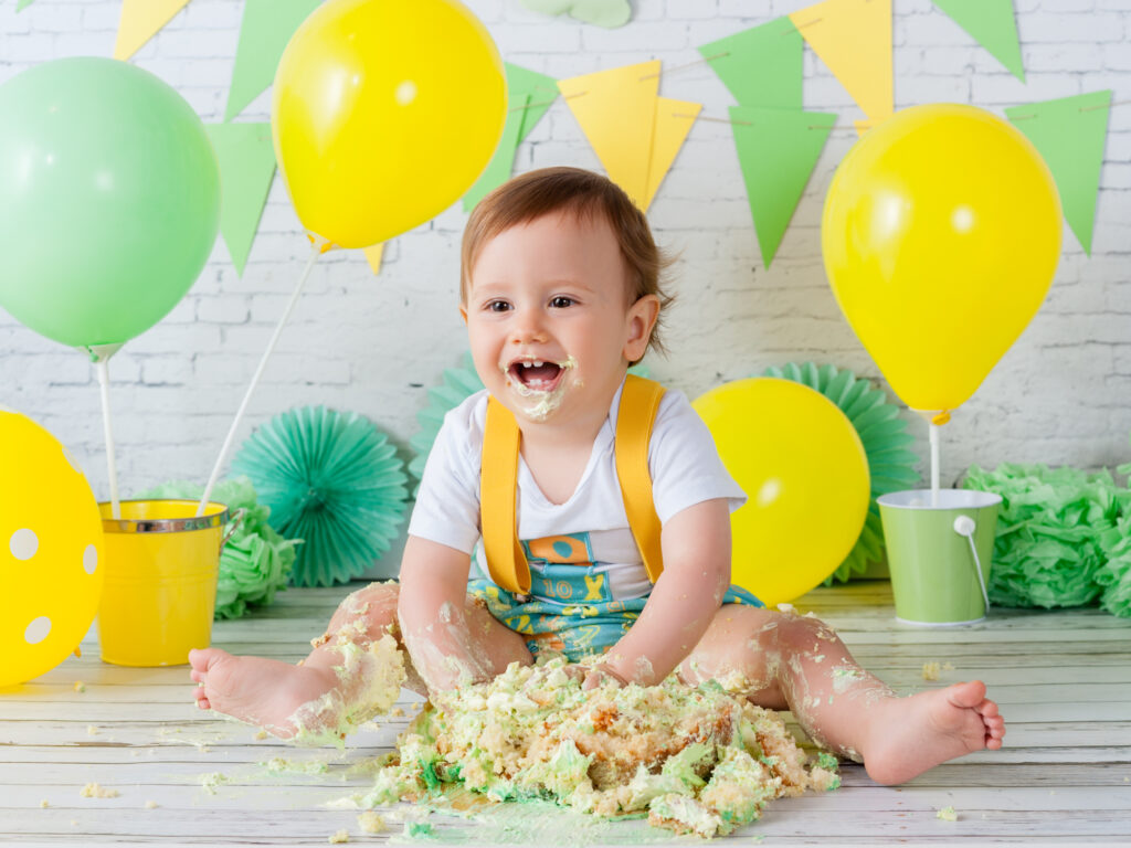 Sesion de fotos con tarta de primer cumpleaños