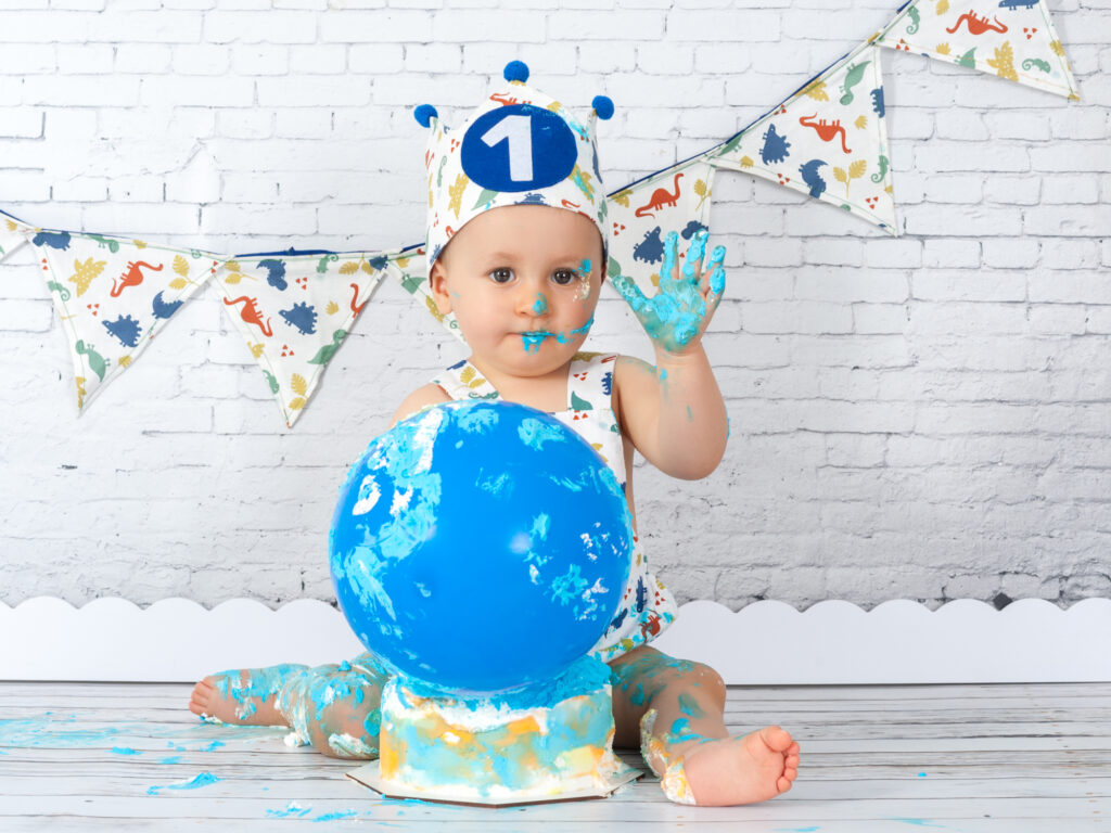 Sesion de fotos con tarta de primer cumpleaños
